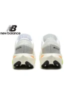 ⁦new balance fuelcell rebel v4⁩ - الصورة ⁦3⁩